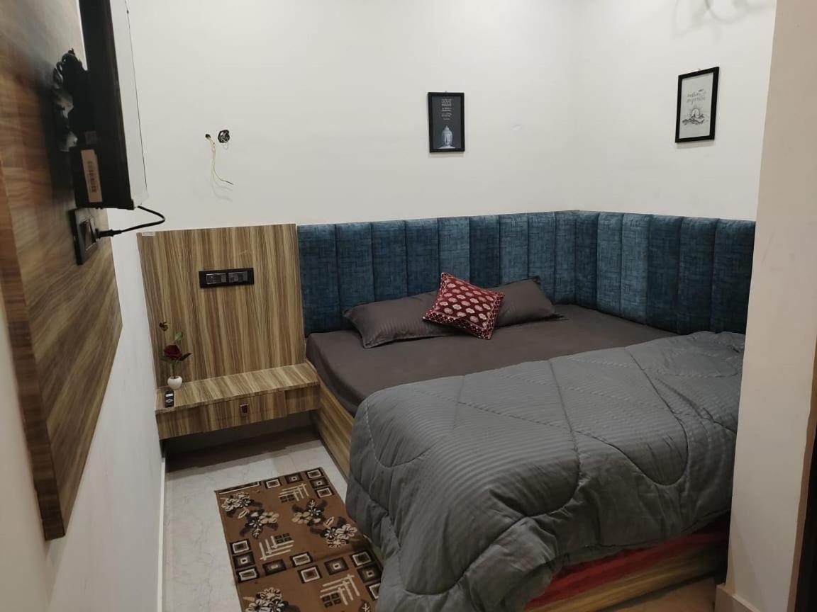 Homestay Banarasiya Close To Banaras Railway Station *