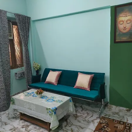 Banarasiya Homestay Close To Banaras Railway Station Varanasi Room photo