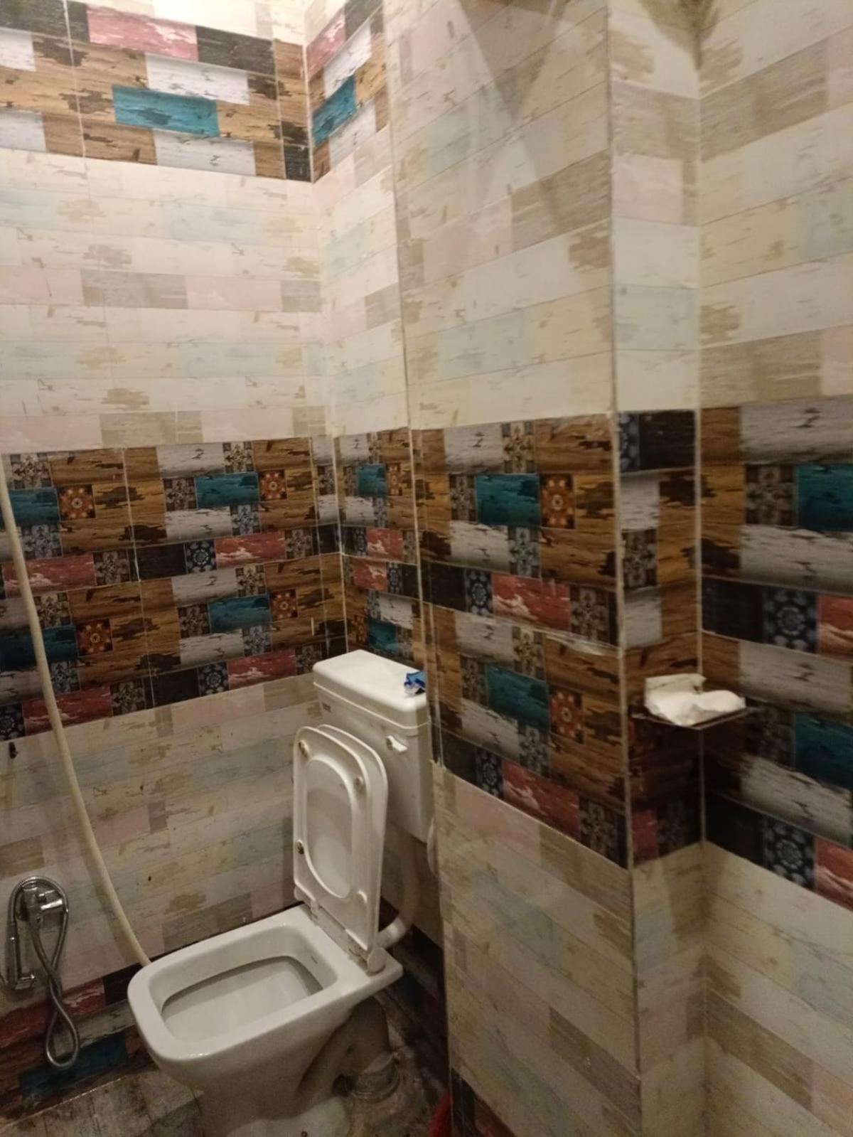 Banarasiya Close To Banaras Railway Station Homestay Varanasi